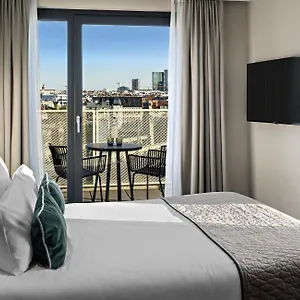 4* Ξενοδοχείο Leonardo West