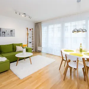  Apartment Rafael Kaiser - Aurea - Contactless 24h Check-in -